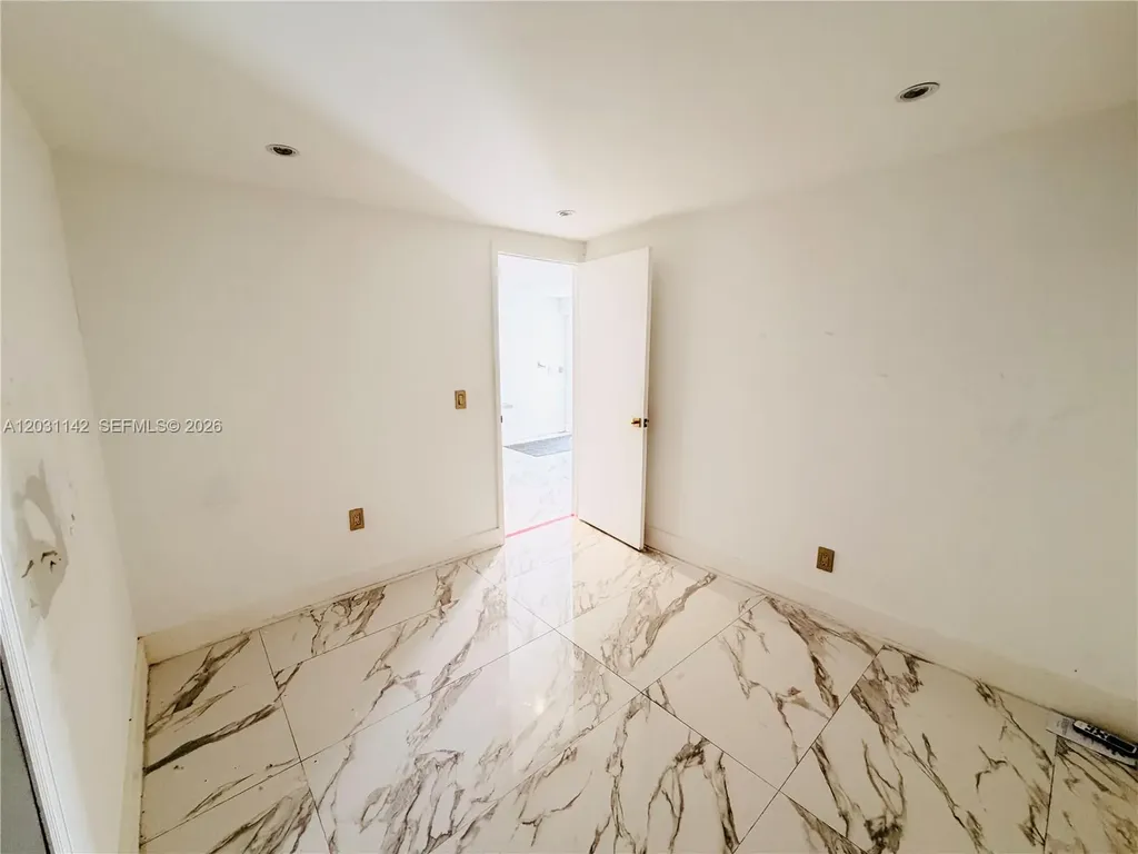 201 Calle Grande Drive Hollywood FL 33021