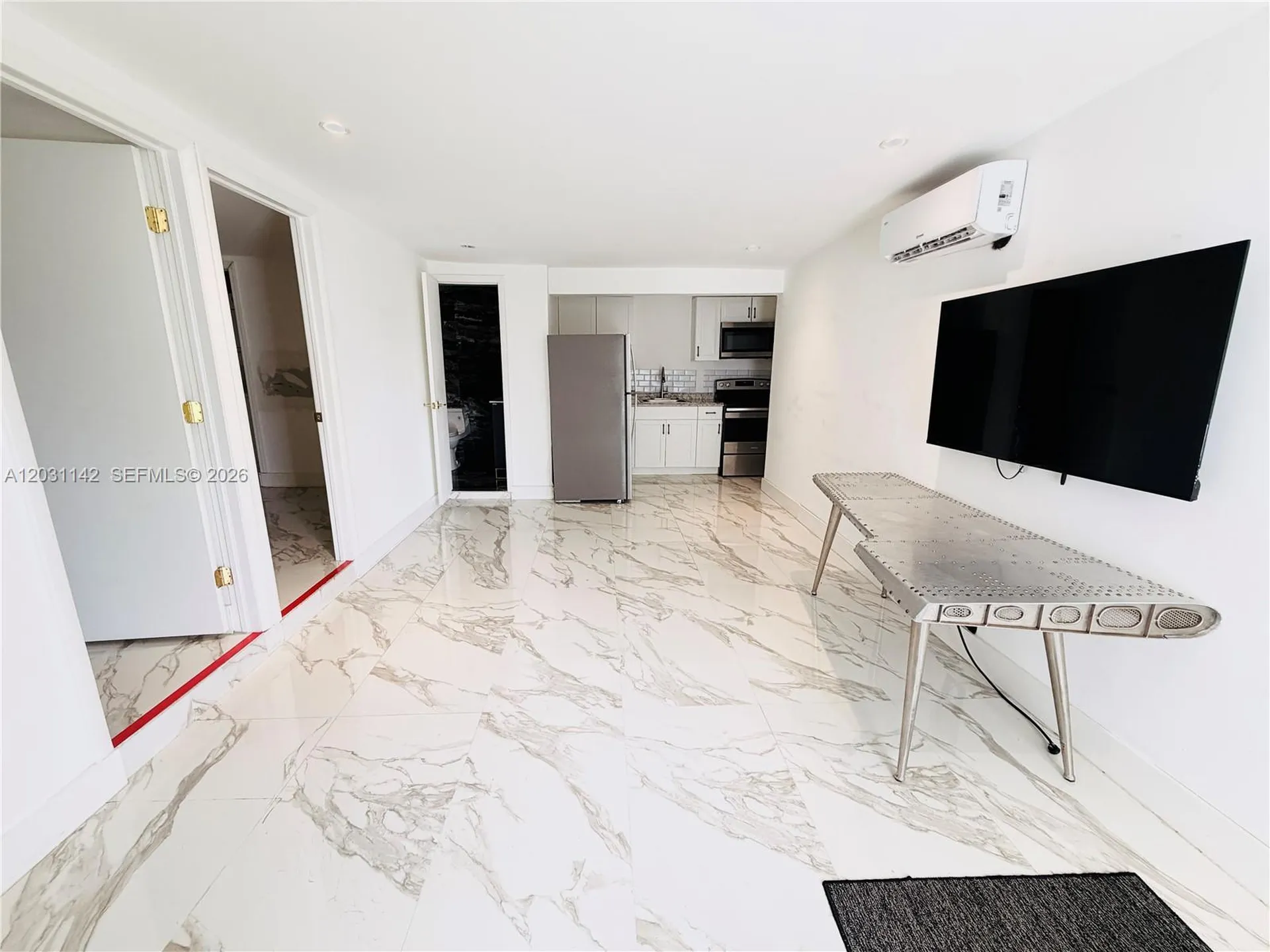 201 Calle Grande Drive Hollywood FL 33021