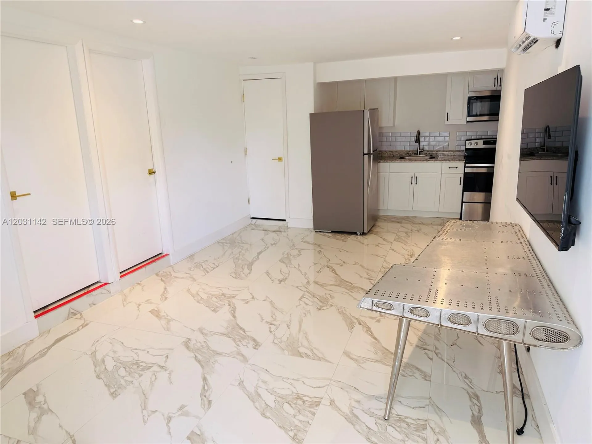201 Calle Grande Drive Hollywood FL 33021