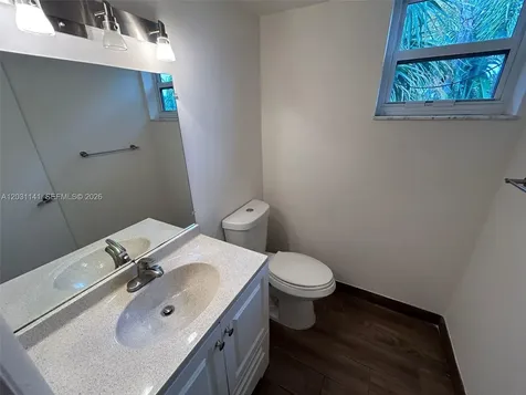 3777 NW 78th Avenue Davie FL 33024