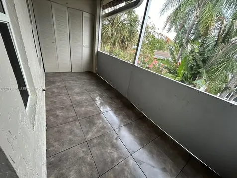 3777 NW 78th Avenue Davie FL 33024