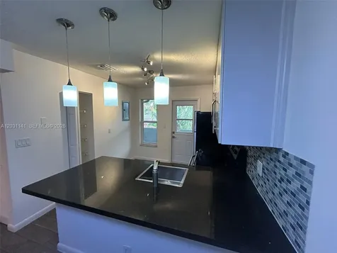 3777 NW 78th Avenue Davie FL 33024