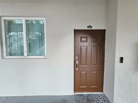 1661 SE 28th Street Homestead FL 33035
