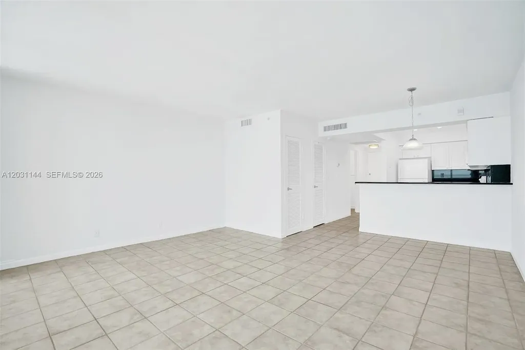 2501 S Ocean Drive Hollywood FL 33019