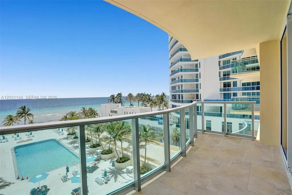2501 S Ocean Drive Hollywood FL 33019