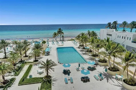 2501 S Ocean Drive Hollywood FL 33019