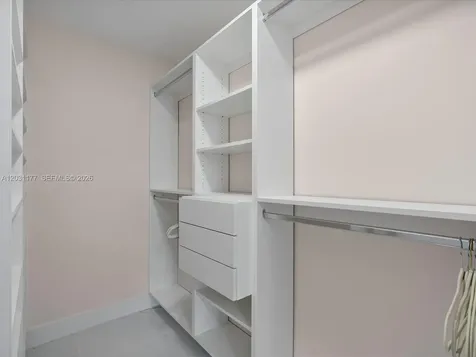 4901 Grant Street Hollywood FL 33021