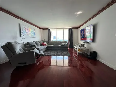 3800 S Ocean Drive Hollywood FL 33019