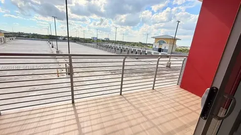 90 NE 32nd Street Miami FL 33137