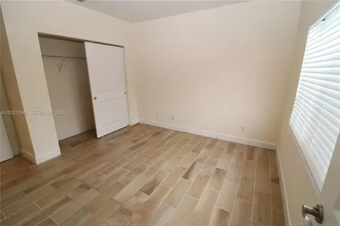 609 NE 28th Street Wilton Manors FL 33334