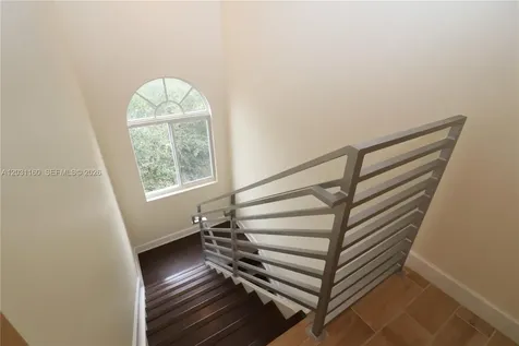 609 NE 28th Street Wilton Manors FL 33334