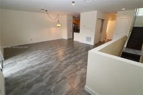 609 NE 28th Street Wilton Manors FL 33334
