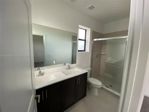 21466 NE 3 Place Miami FL 33179