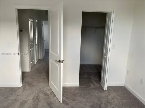 21466 NE 3 Place Miami FL 33179