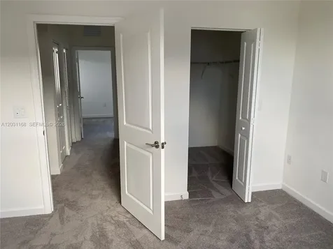 21466 NE 3 Place Miami FL 33179
