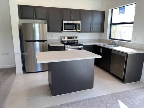 21466 NE 3 Place Miami FL 33179