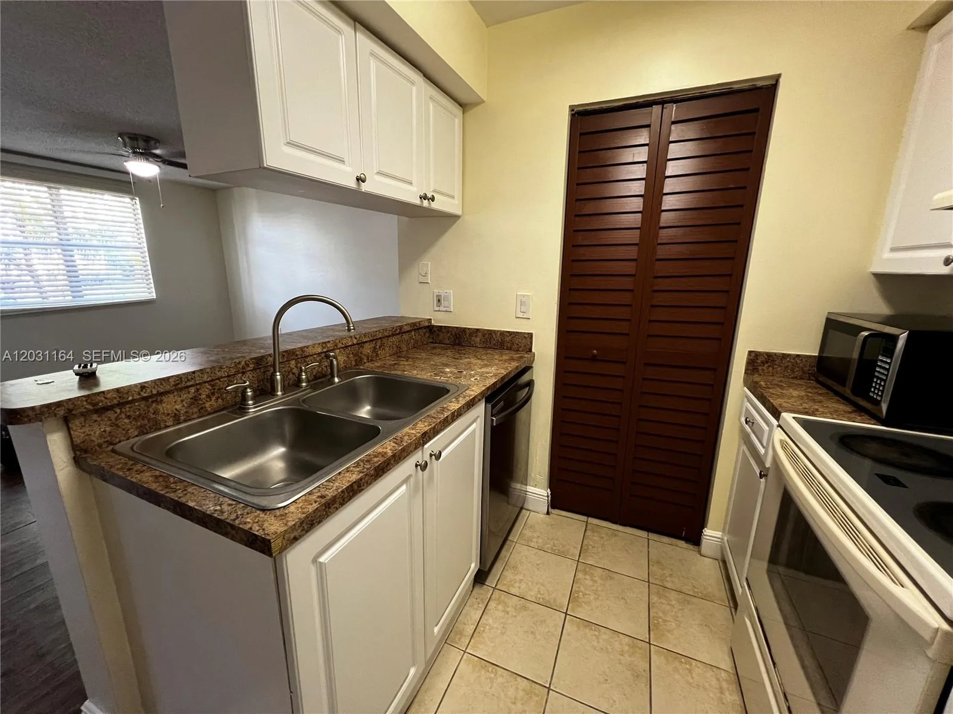 1239 SW 46th Avenue Pompano Beach FL 33069