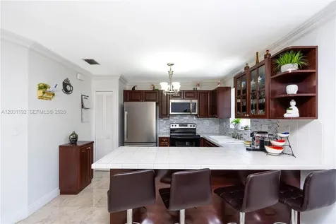 1084 SW 142nd Place Miami FL 33184