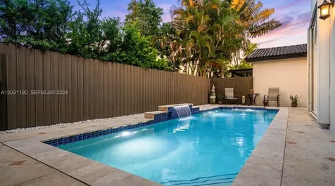 1084 SW 142nd Place Miami FL 33184