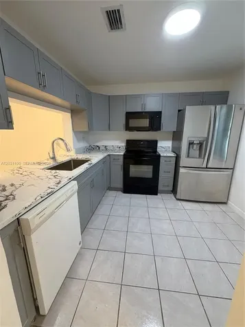10609 NW 8th Street Pembroke Pines FL 33026