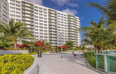 1500 Bay Road Miami Beach FL 33139