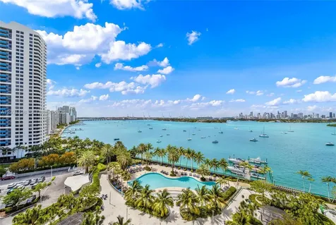 1500 Bay Road Miami Beach FL 33139