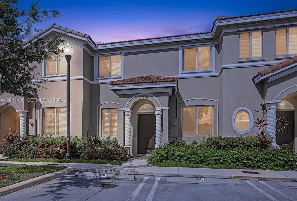 1014 SE 23rd Avenue Homestead FL 33035