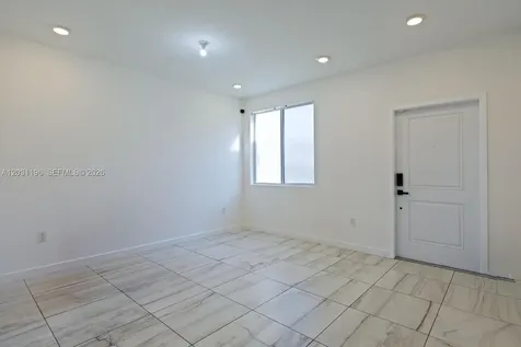 1014 SE 23rd Avenue Homestead FL 33035
