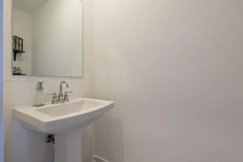 1014 SE 23rd Avenue Homestead FL 33035