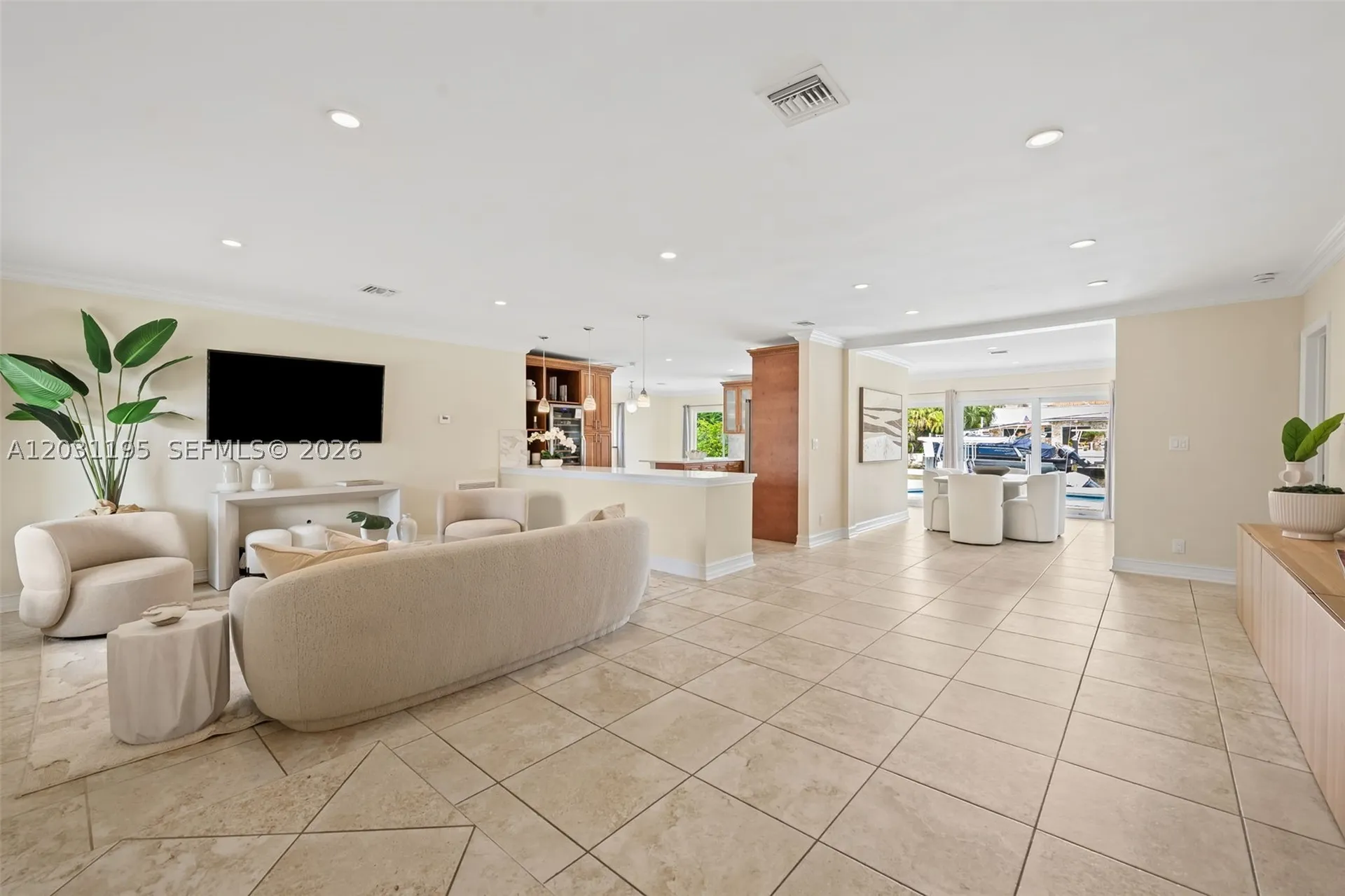 370 SE 12th Avenue Pompano Beach FL 33060