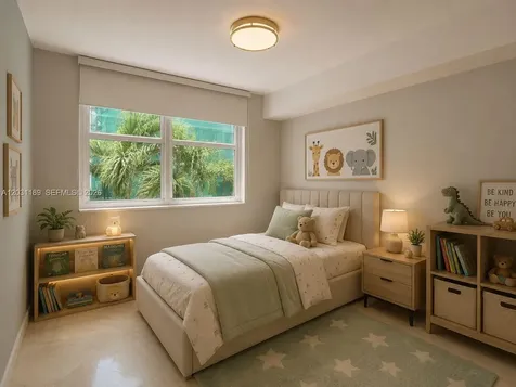 31 SE 5th Street Miami FL 33131