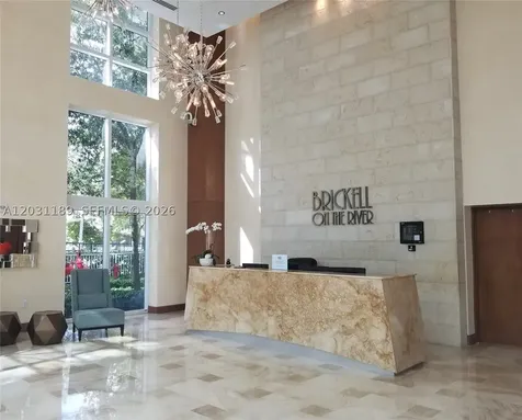 31 SE 5th Street Miami FL 33131