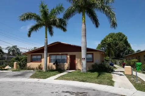 1861 NW 59th Way Sunrise FL 33313