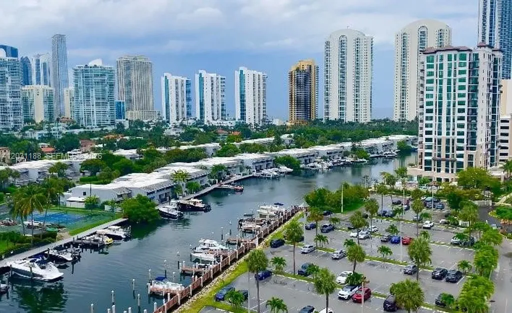 400 Kings Point Drive Sunny Isles Beach FL 33160