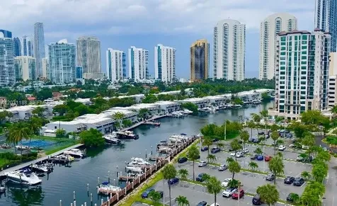 400 Kings Point Drive Sunny Isles Beach FL 33160