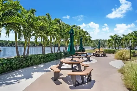 400 Kings Point Drive Sunny Isles Beach FL 33160