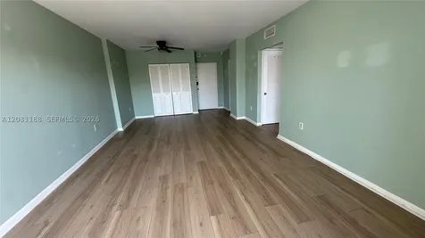 400 Kings Point Drive Sunny Isles Beach FL 33160