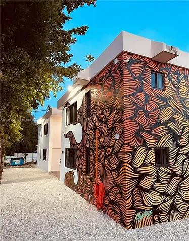 190 NW 69th Street Miami FL 33150