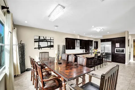 6804 N Stillwater Shores Drive Davie FL 33314