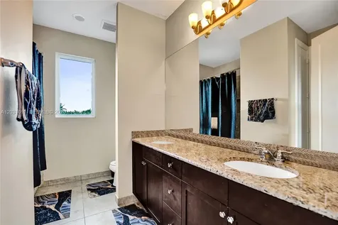 6804 N Stillwater Shores Drive Davie FL 33314