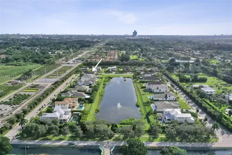6804 N Stillwater Shores Drive Davie FL 33314