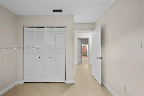 330 NW 114th Avenue Sweetwater FL 33172