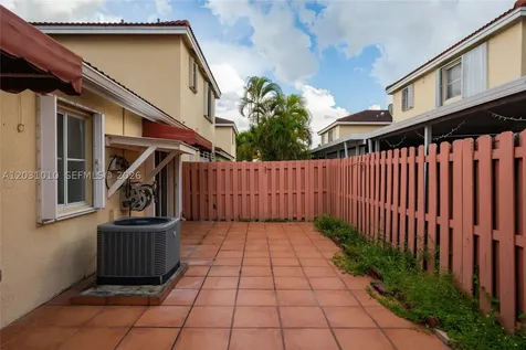 330 NW 114th Avenue Sweetwater FL 33172