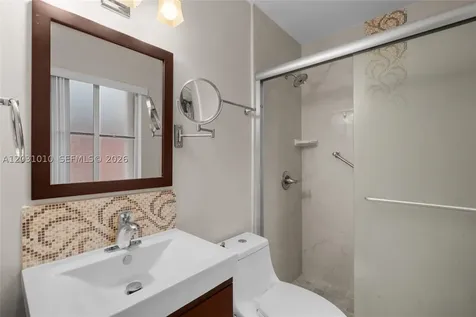 330 NW 114th Avenue Sweetwater FL 33172