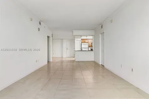 2000 N Bayshore Drive Miami FL 33137