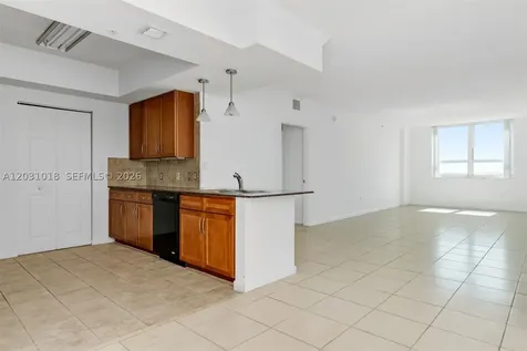 2000 N Bayshore Drive Miami FL 33137