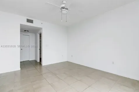 2000 N Bayshore Drive Miami FL 33137