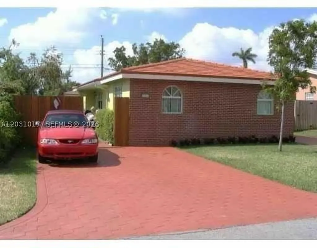 625 SW 3rd Street Hallandale Beach FL 33009