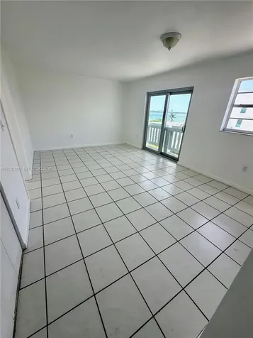 2001 Bay Drive Miami Beach FL 33141
