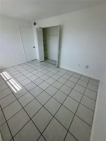2001 Bay Drive Miami Beach FL 33141